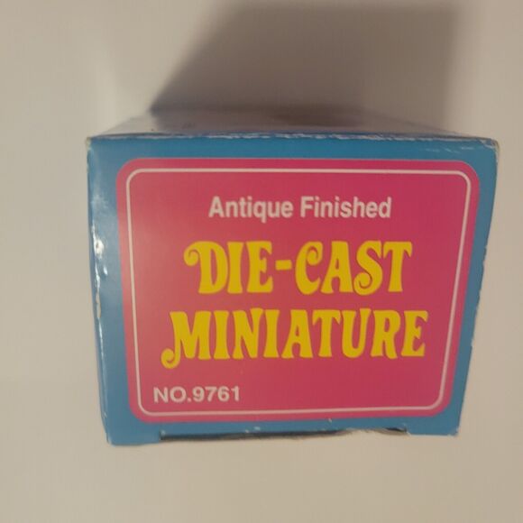 Covered Wagon Die Cast Metal Collectable Pencil Sharpener - Picture 3 of 5